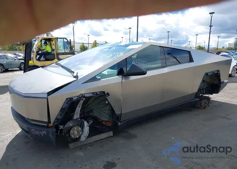 2024 Tesla Cybertruck All-Wheel Drive из США, поврежденный, VIN 7G2CEHED5RA003803